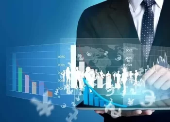 Ekonomi büyüyor, emekçiler yoksullaşıyor…
