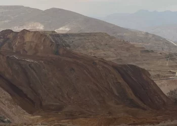 İliç’te göz göre gelen çevre katliamı!